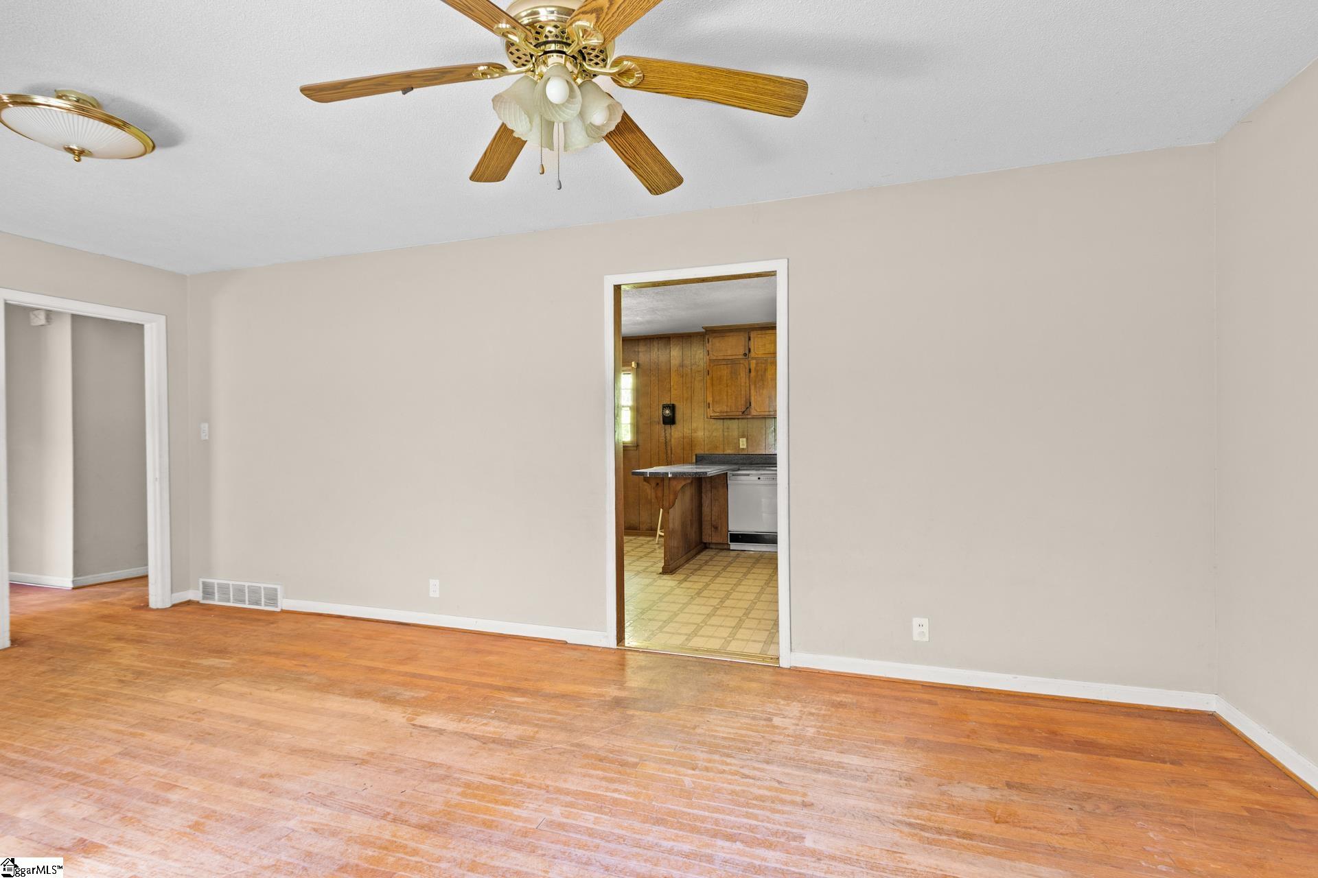 3190 Apple Orchard Road Property Photo 3