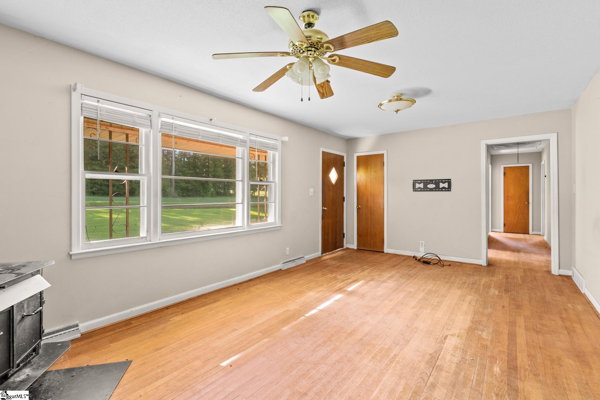 3190 Apple Orchard Road Property Photo 4