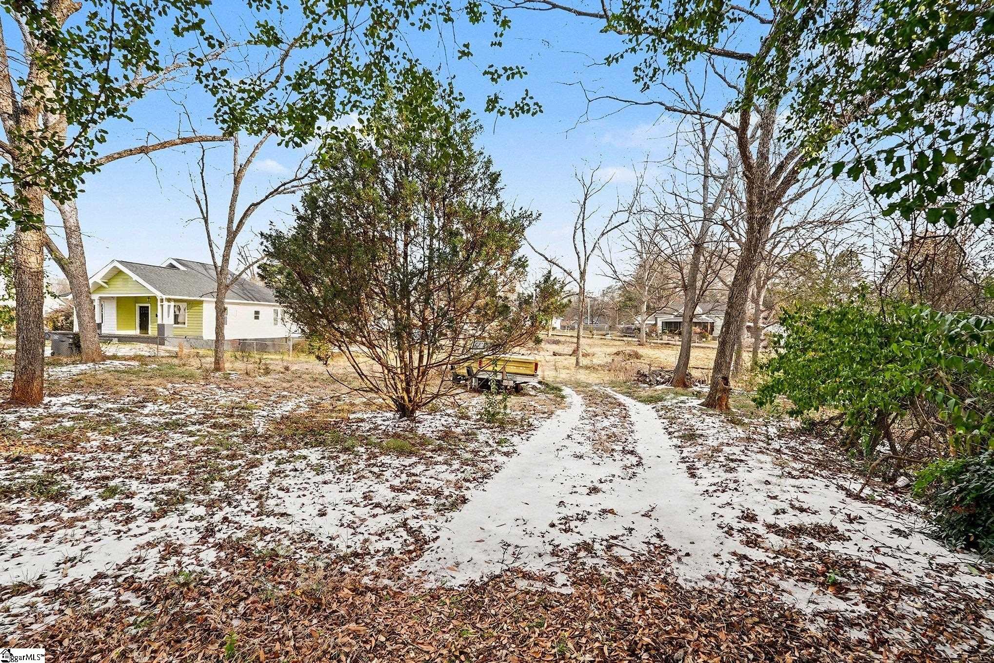 12 Elrod Street Property Photo 5