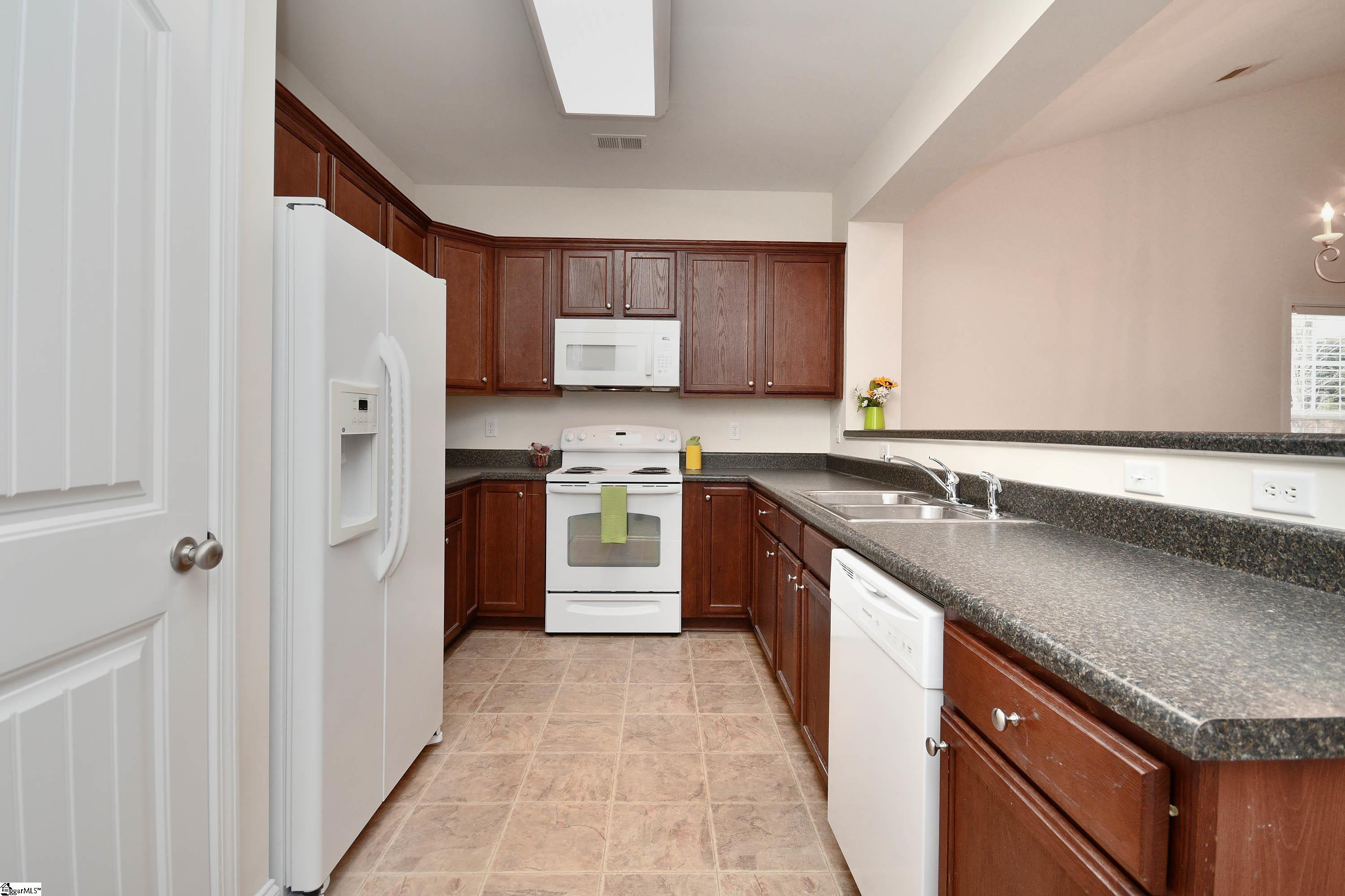 47 Hillsborough Drive Property Photo 11