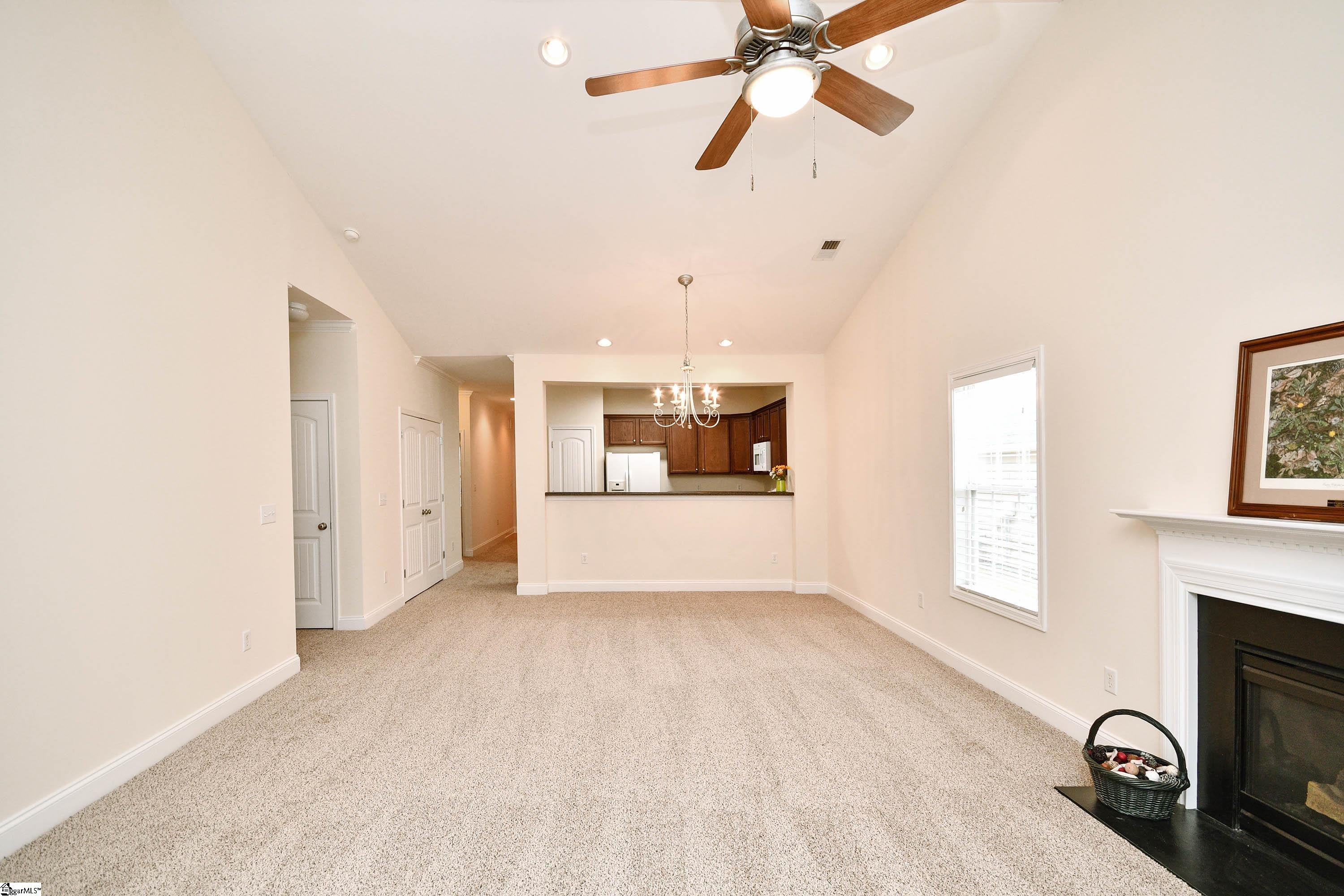 47 Hillsborough Drive Property Photo 16