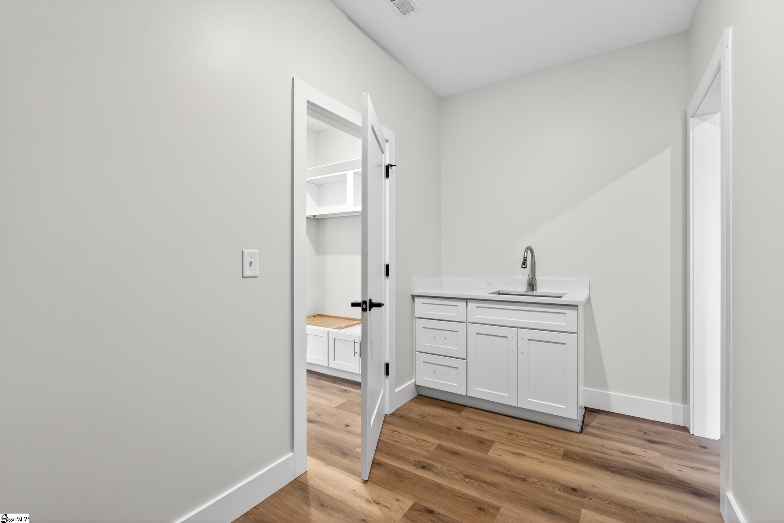 198 Valley Road Property Photo 20