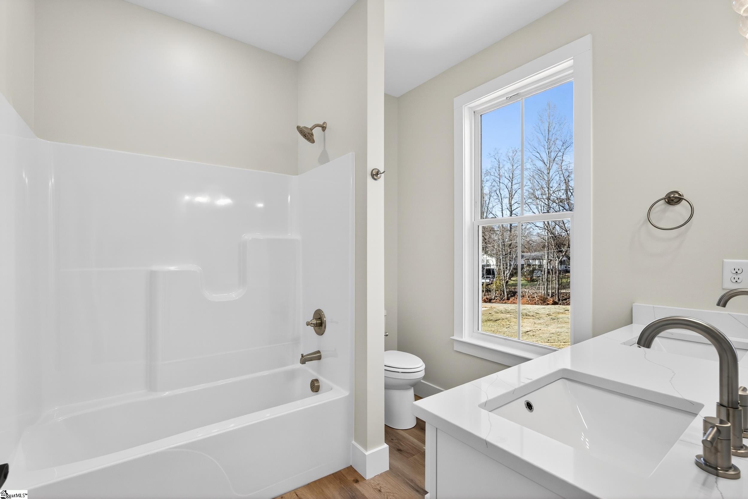 198 Valley Road Property Photo 27