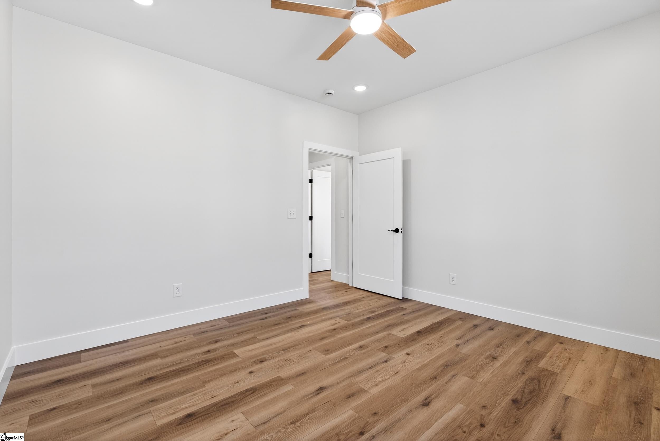 198 Valley Road Property Photo 30