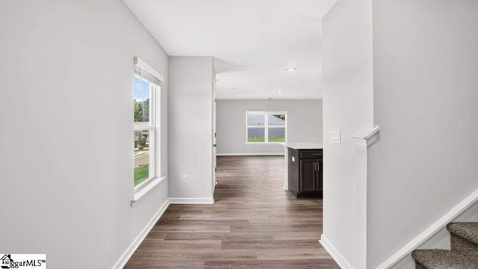38 Archstone Way Property Photo 5