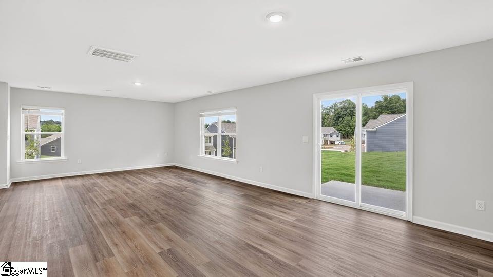 38 Archstone Way Property Photo 10