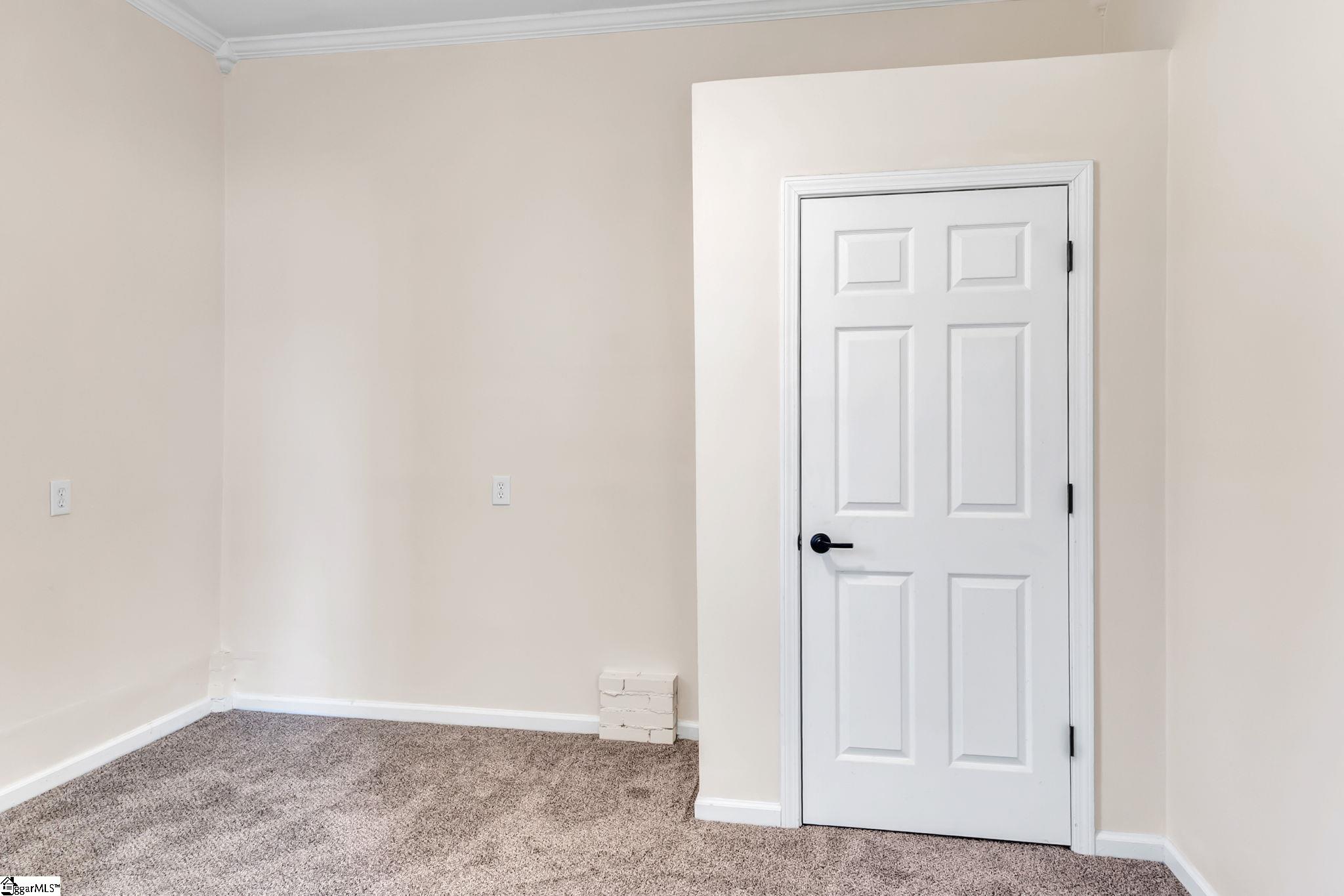 111 Westwood Drive Property Photo 14