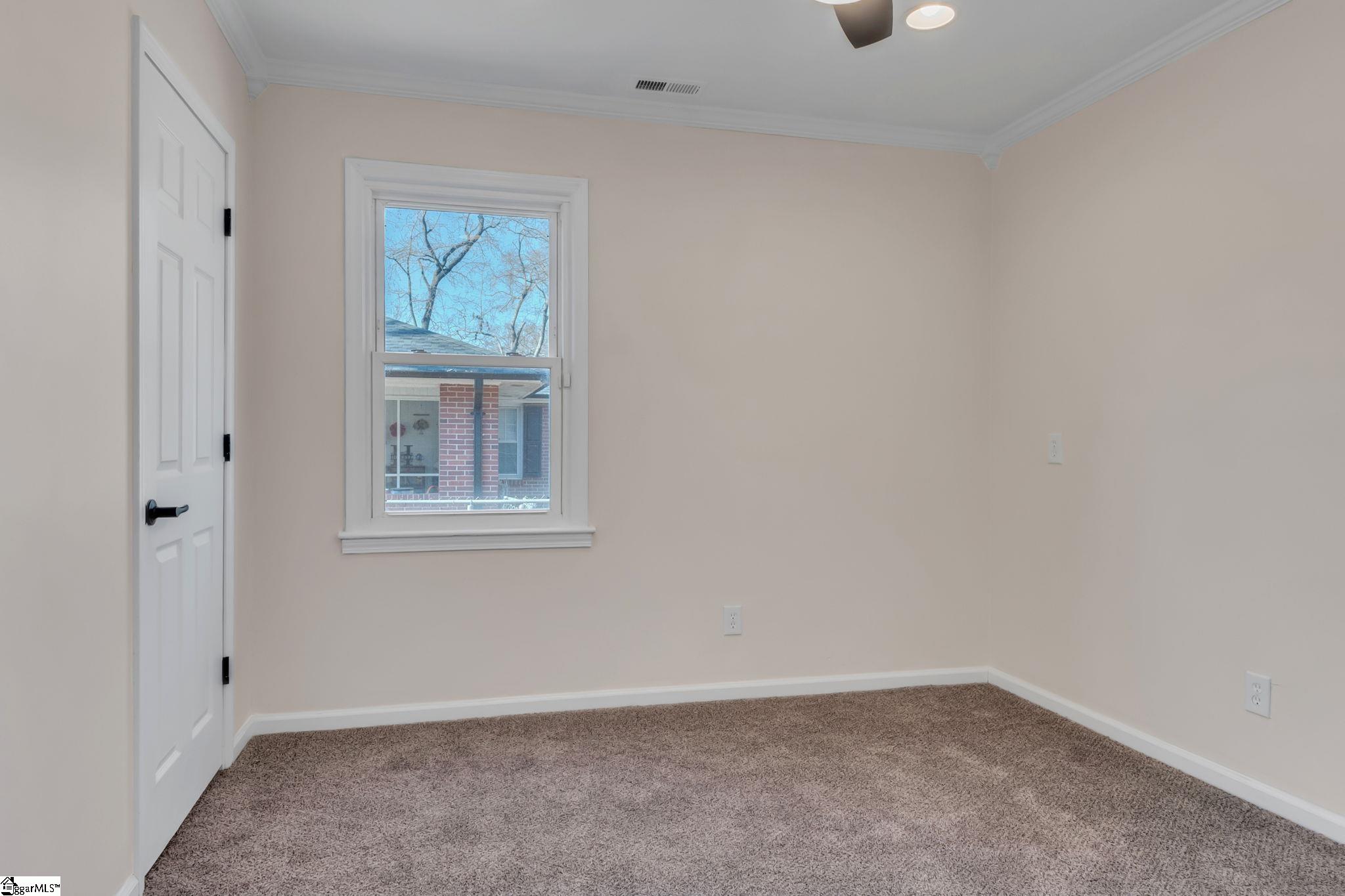 111 Westwood Drive Property Photo 21