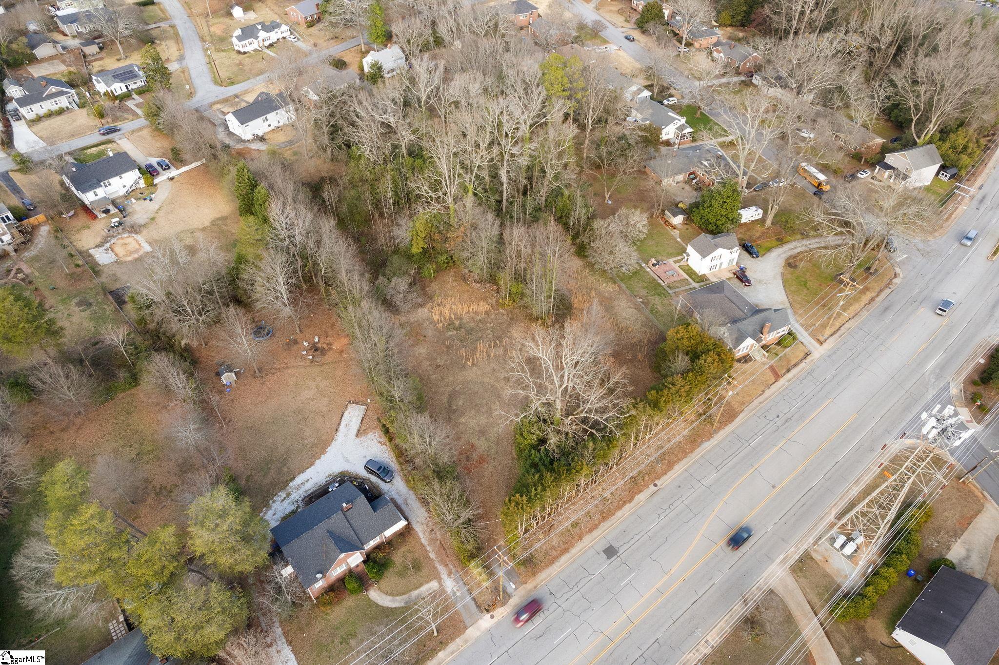 1019 Rutherford Road Property Photo 3