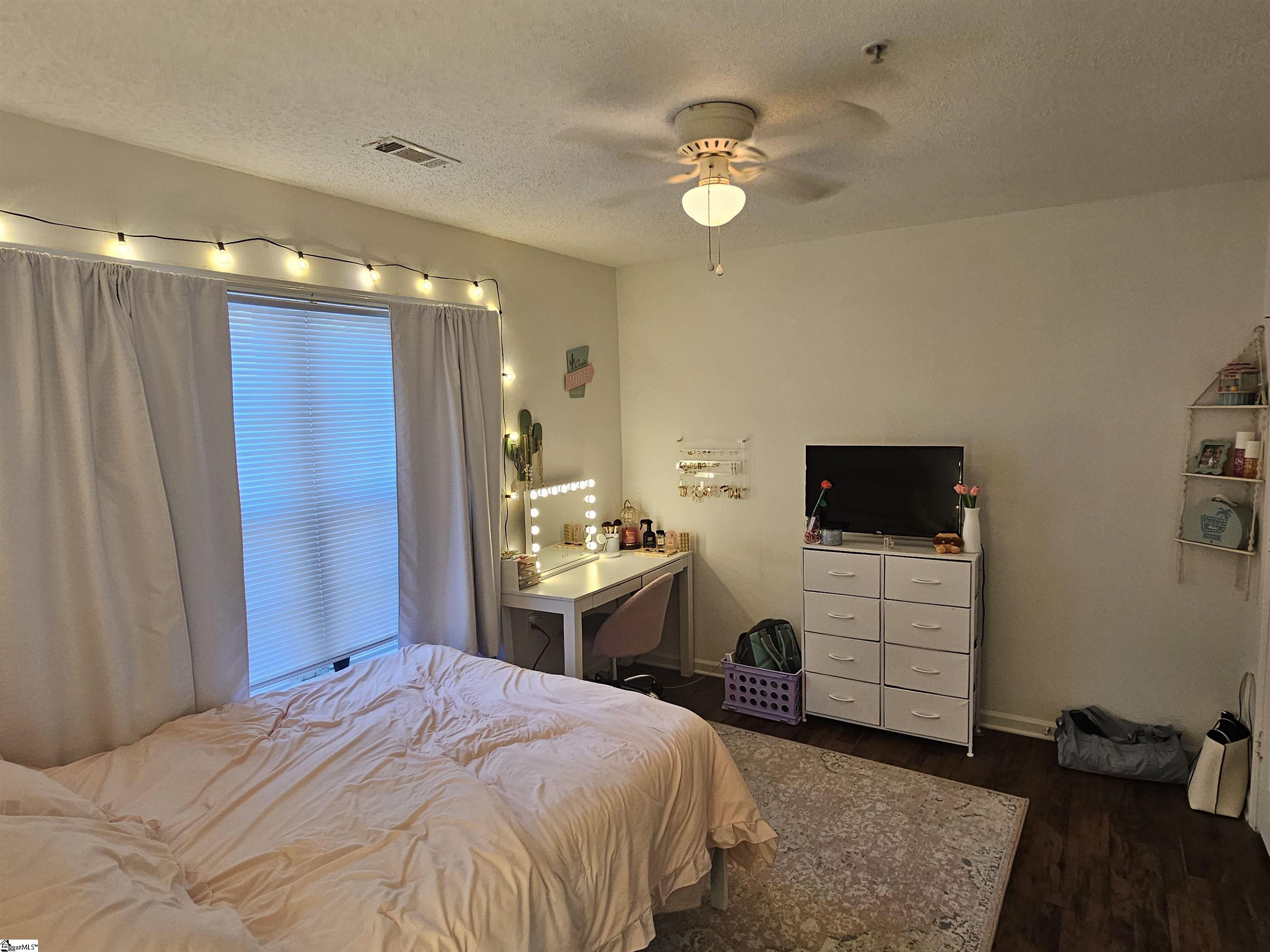 102 University Village Drive Property Photo 11