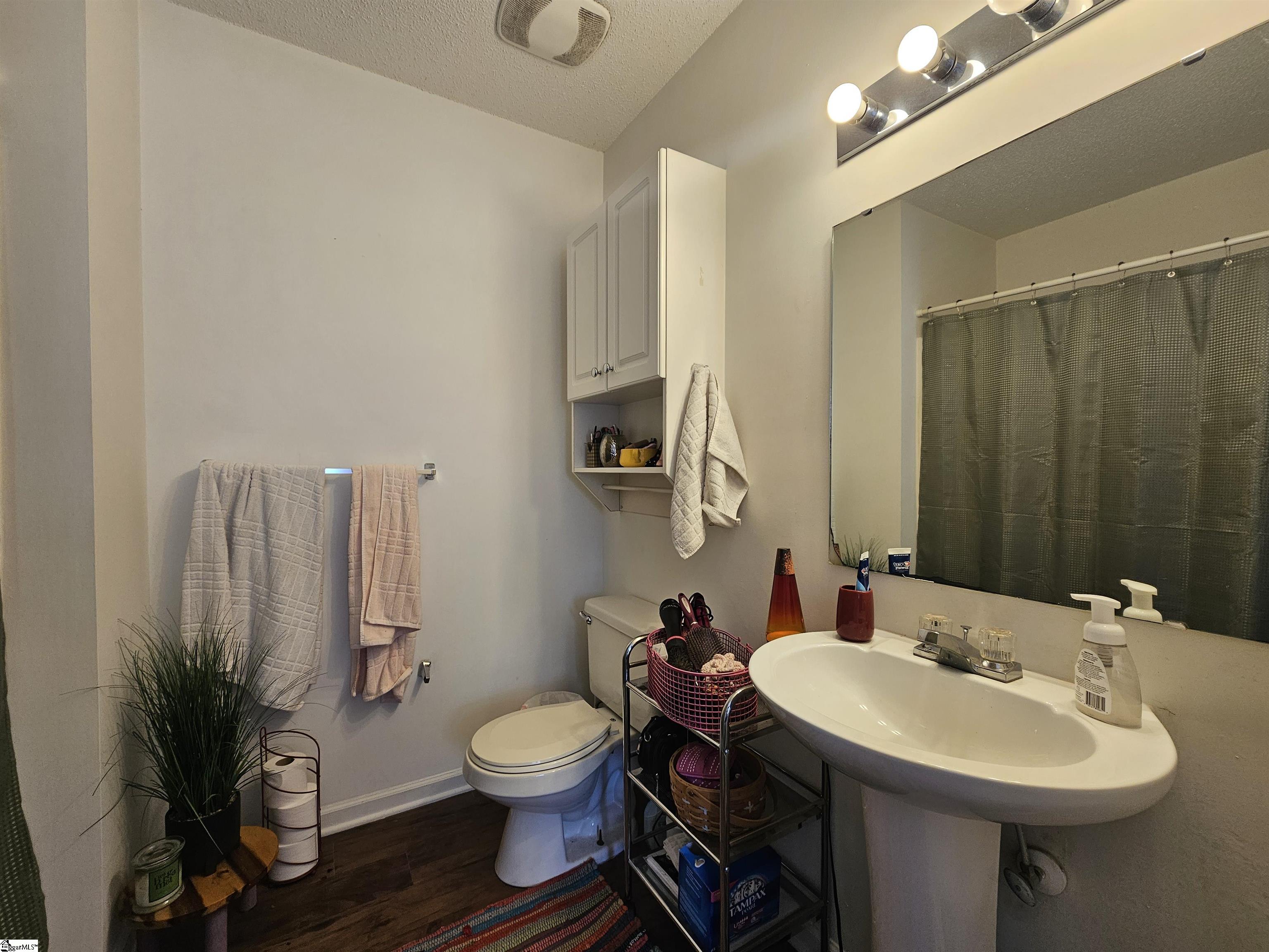 102 University Village Drive Property Photo 16