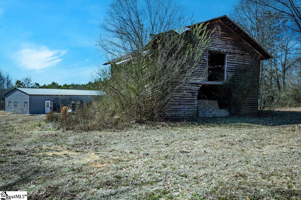 900 Asaville School Road Property Photo 9