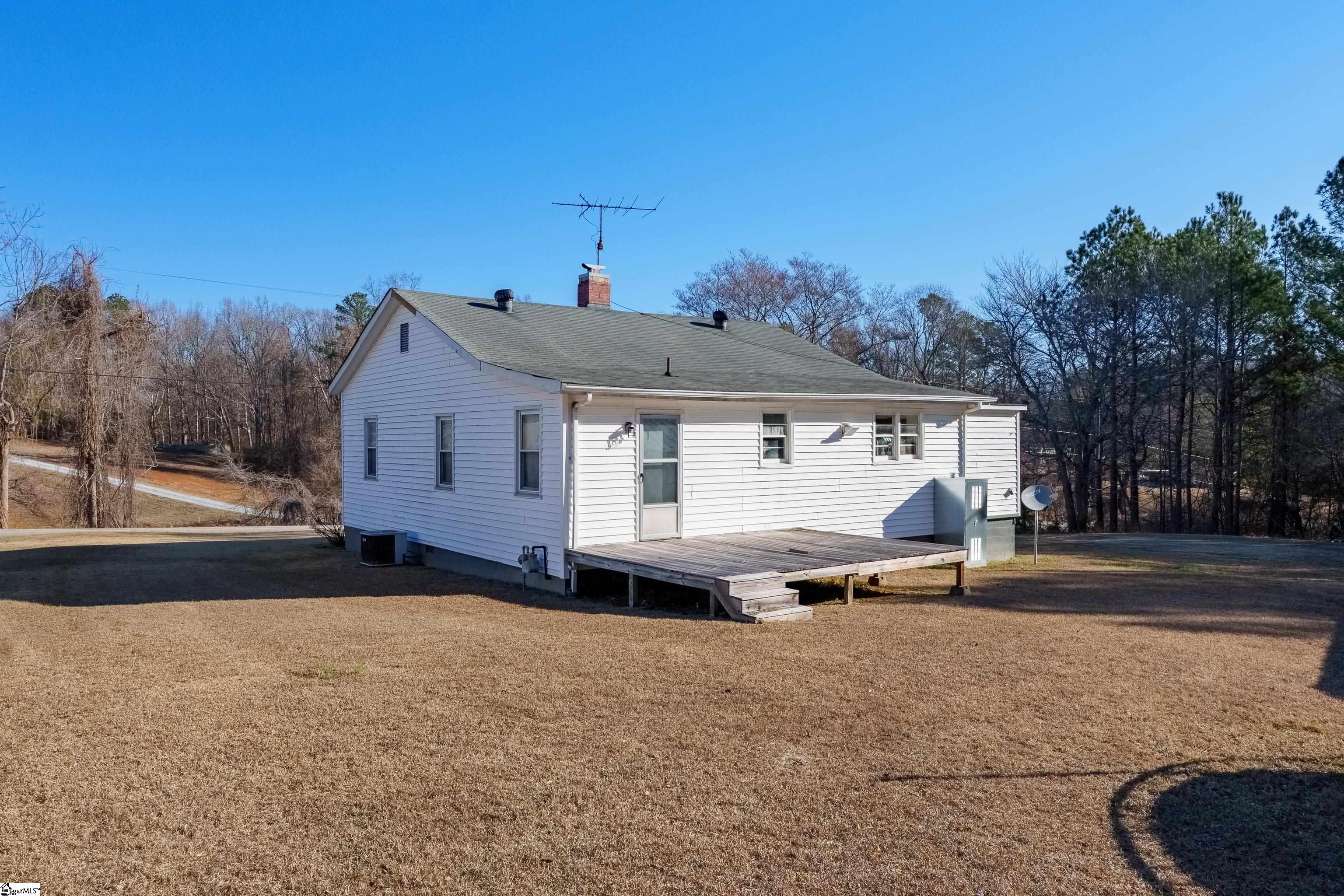 856 Beltline Road Property Photo 6