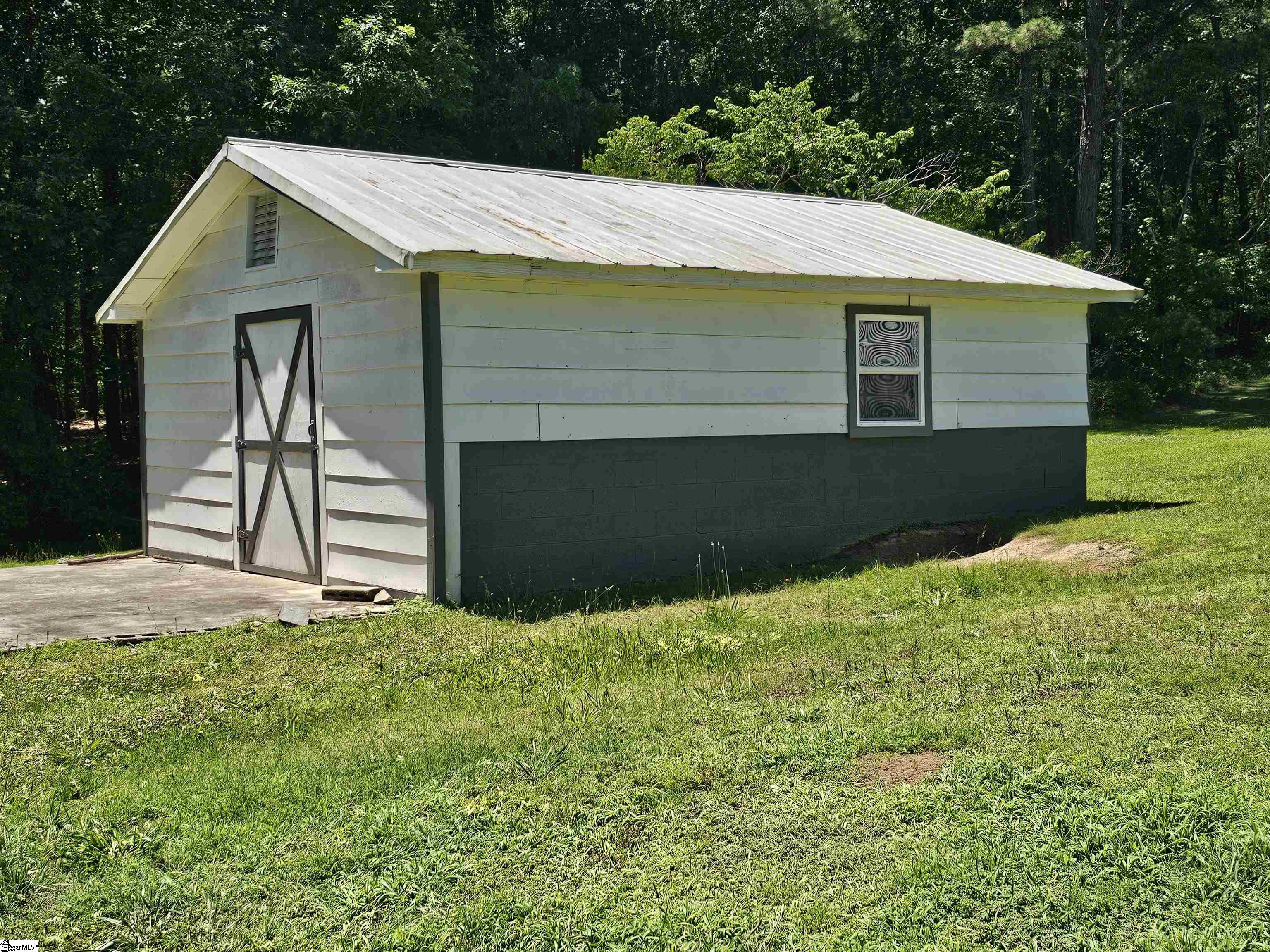 856 Beltline Road Property Photo 22