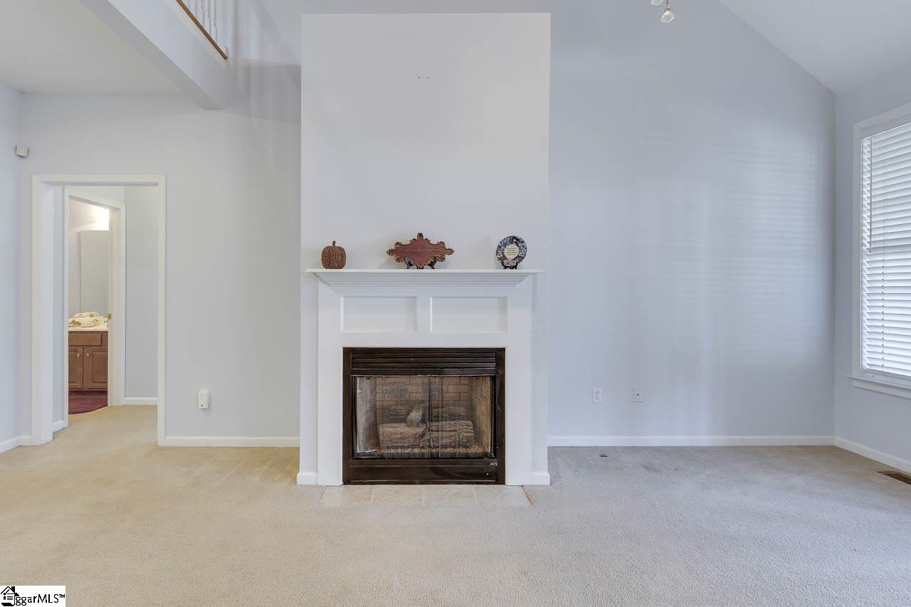 300 Stallion Road Property Photo 8
