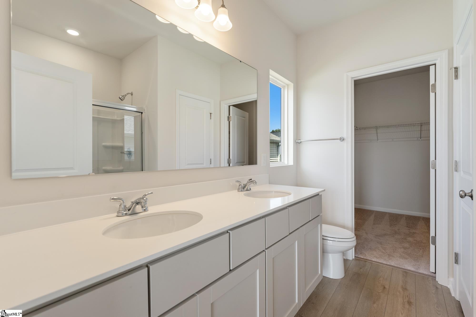 2332 Mill Loop Property Photo 12