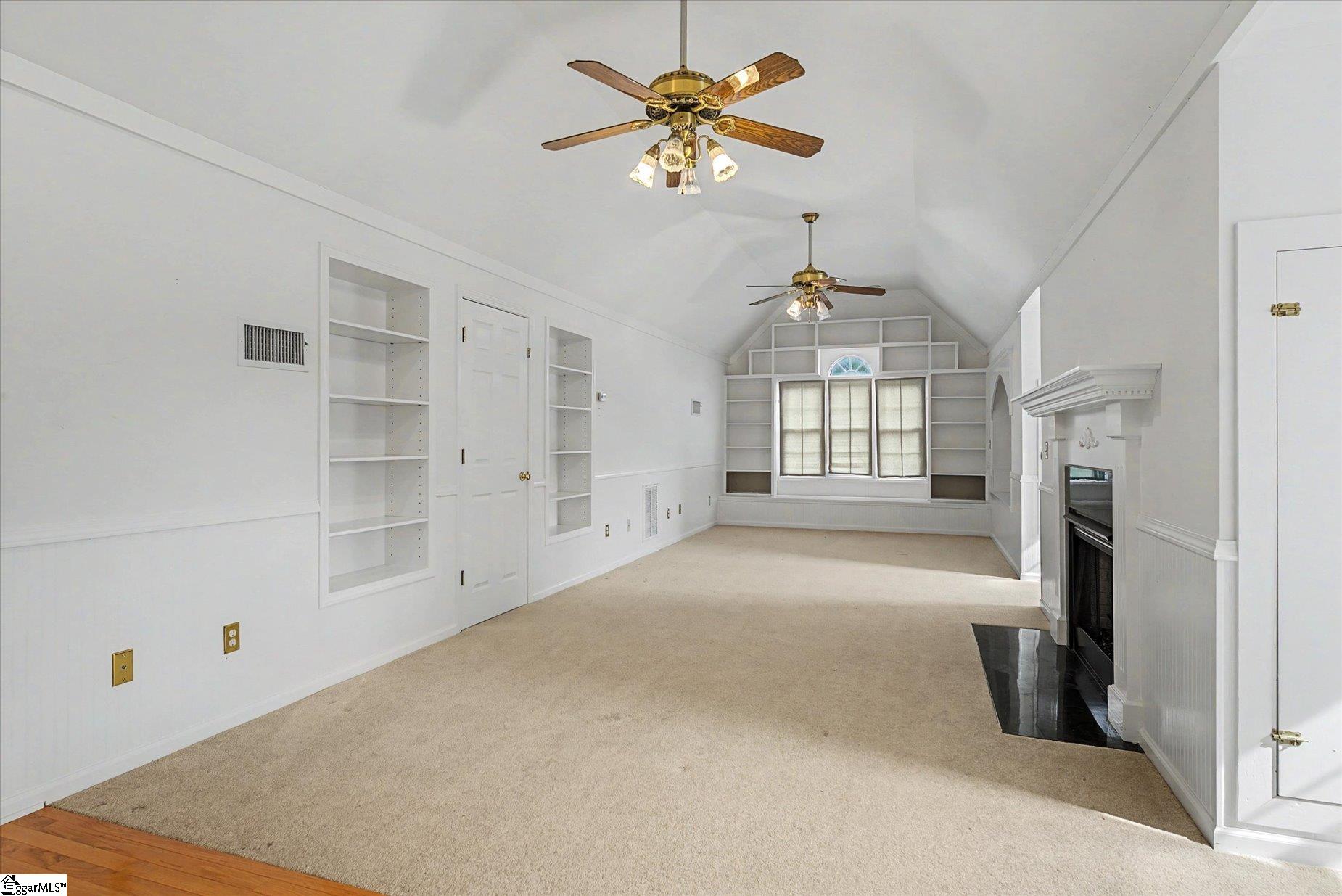 302 W Hampton Avenue Property Photo 33