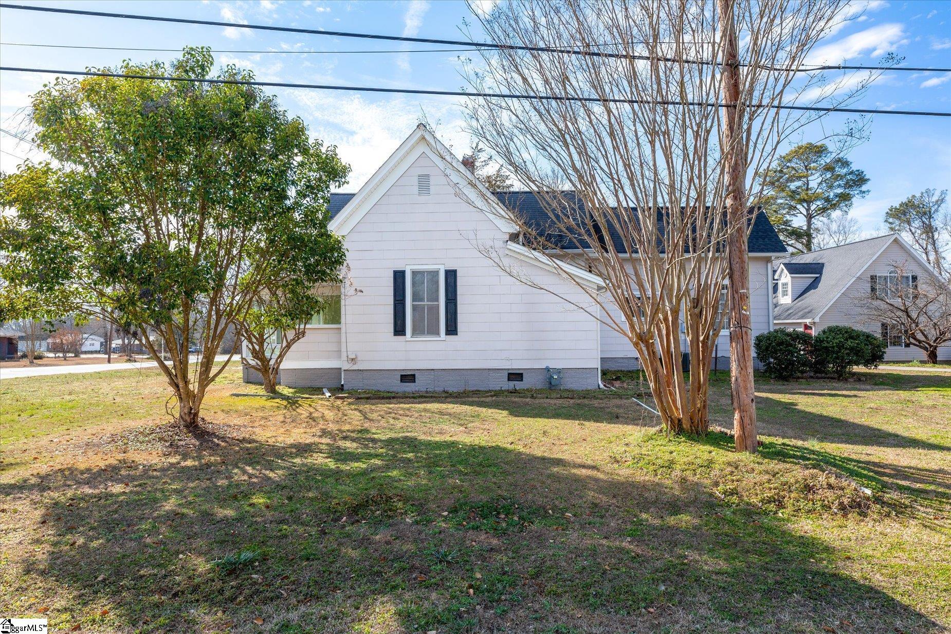 302 W Hampton Avenue Property Photo 40