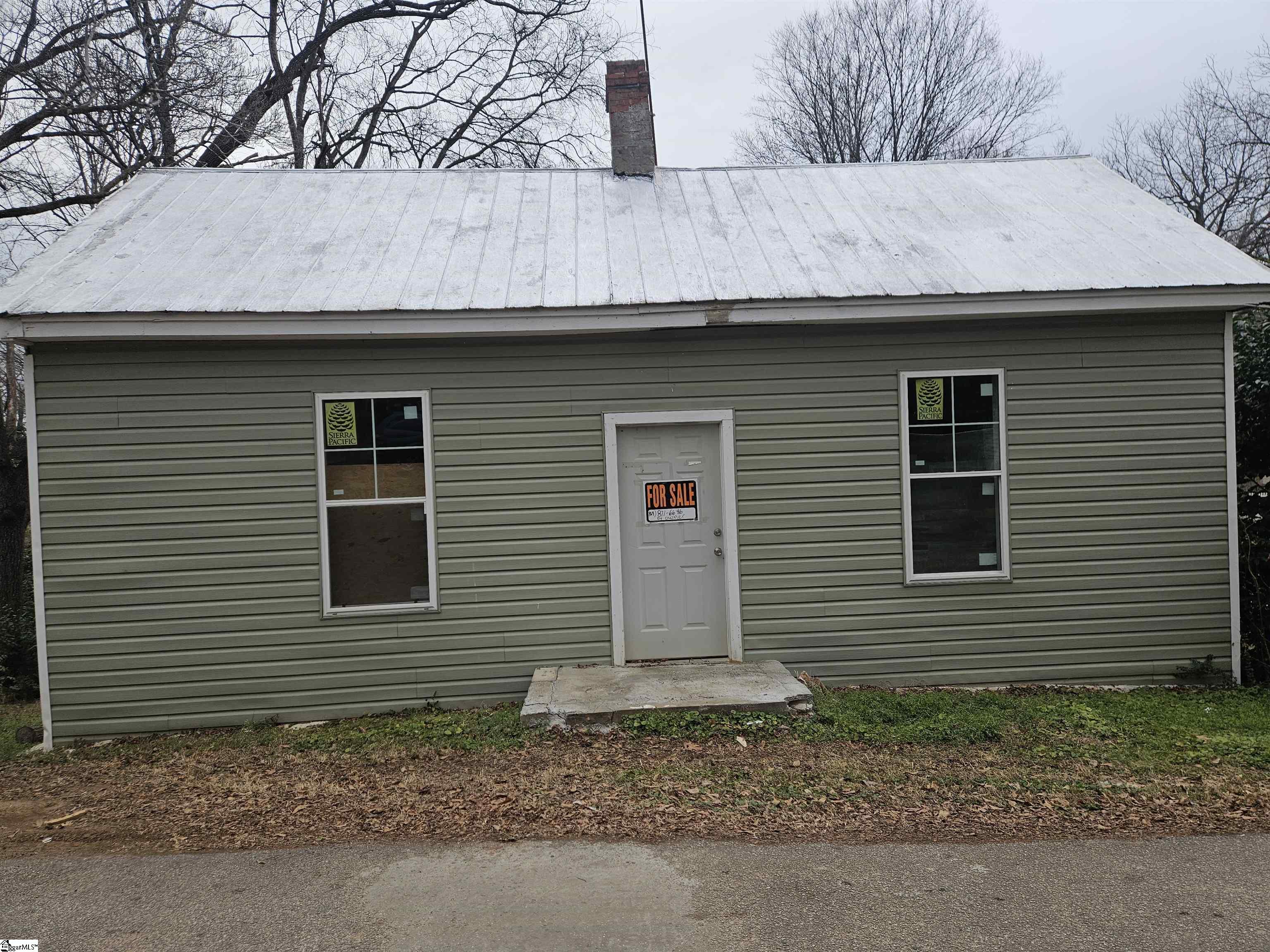 1582079 Property Photo 1