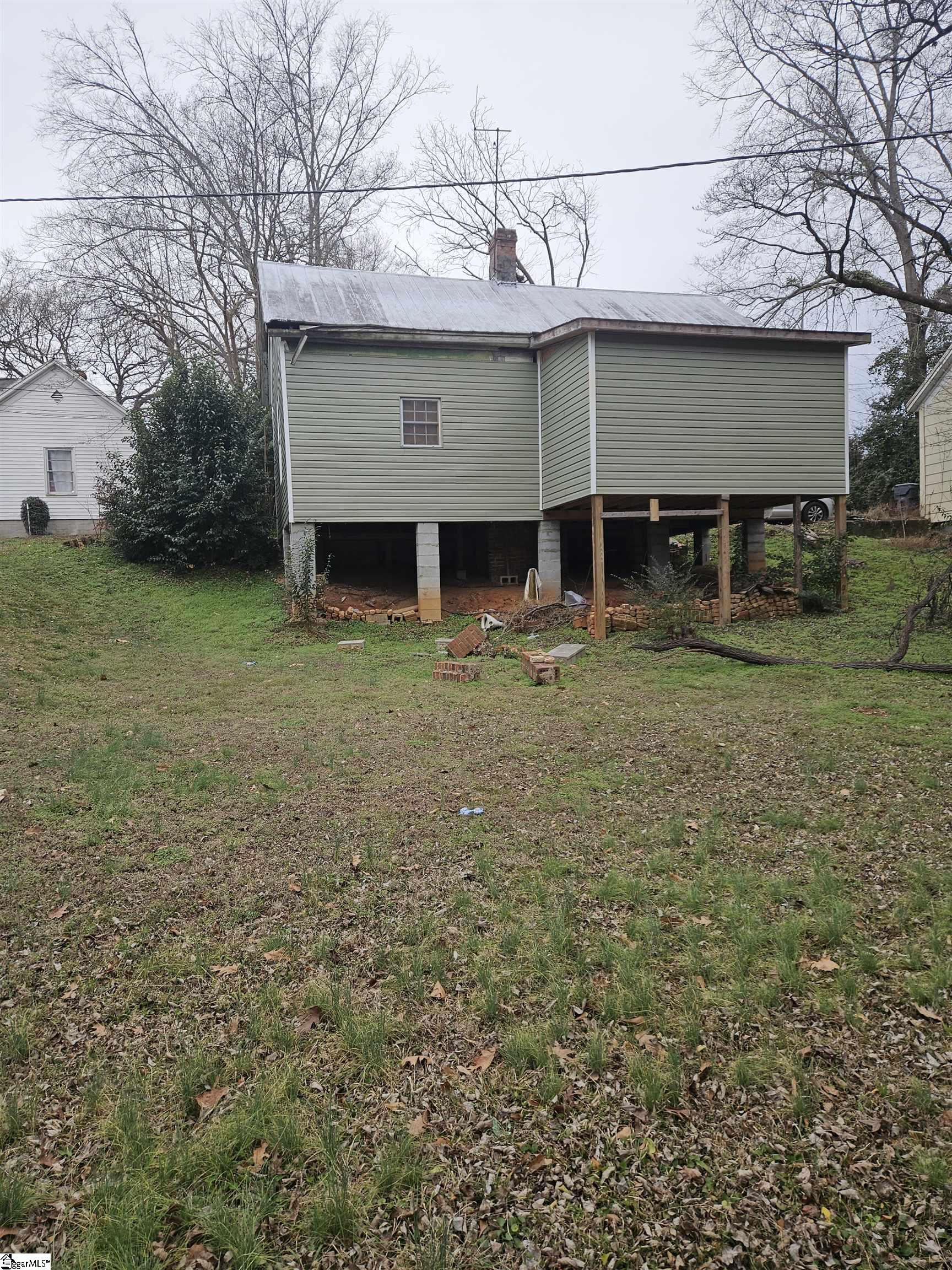 1582079 Property Photo 6
