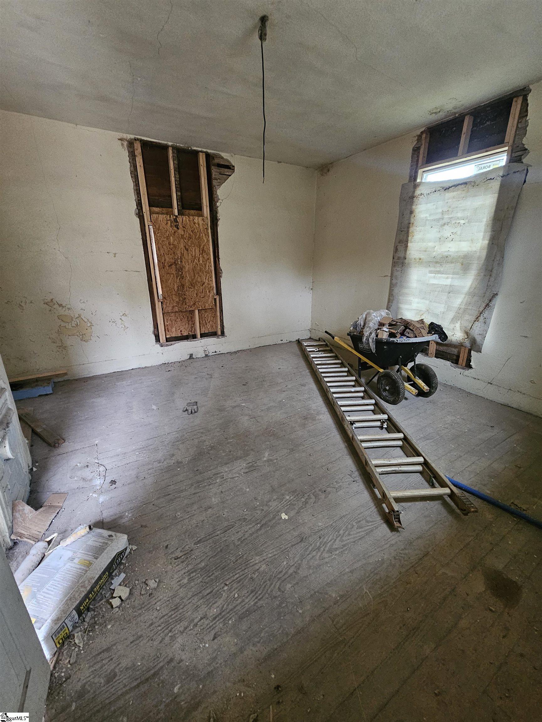 1582079 Property Photo 15