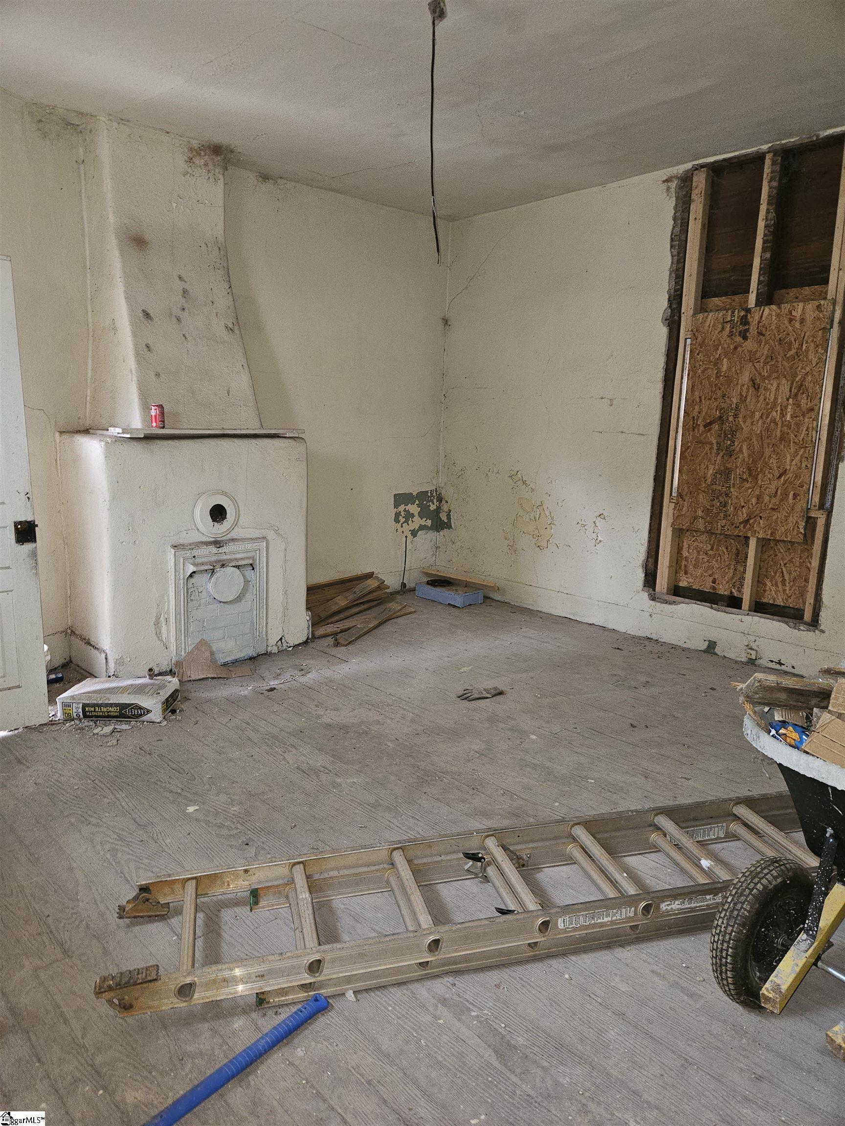 1582079 Property Photo 17