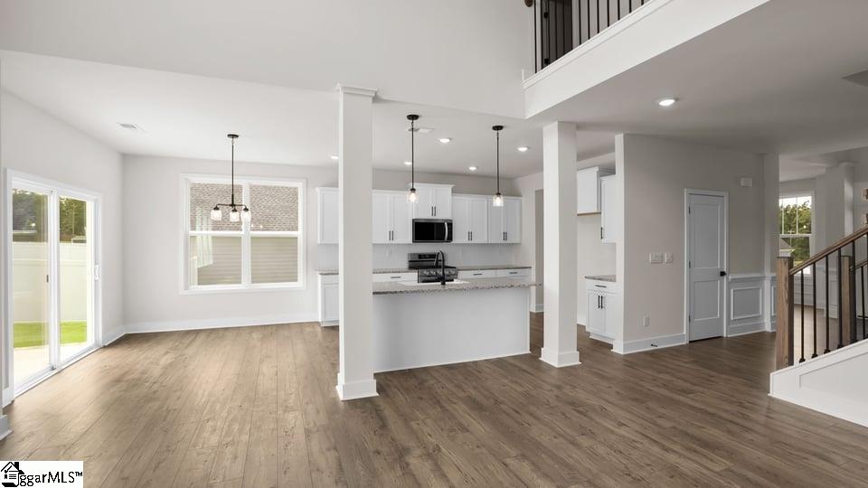 1016 Alder Pond Drive Property Photo 11