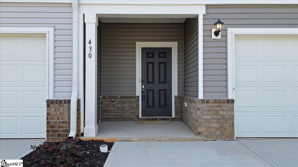 430 Blissful Court Property Photo 5