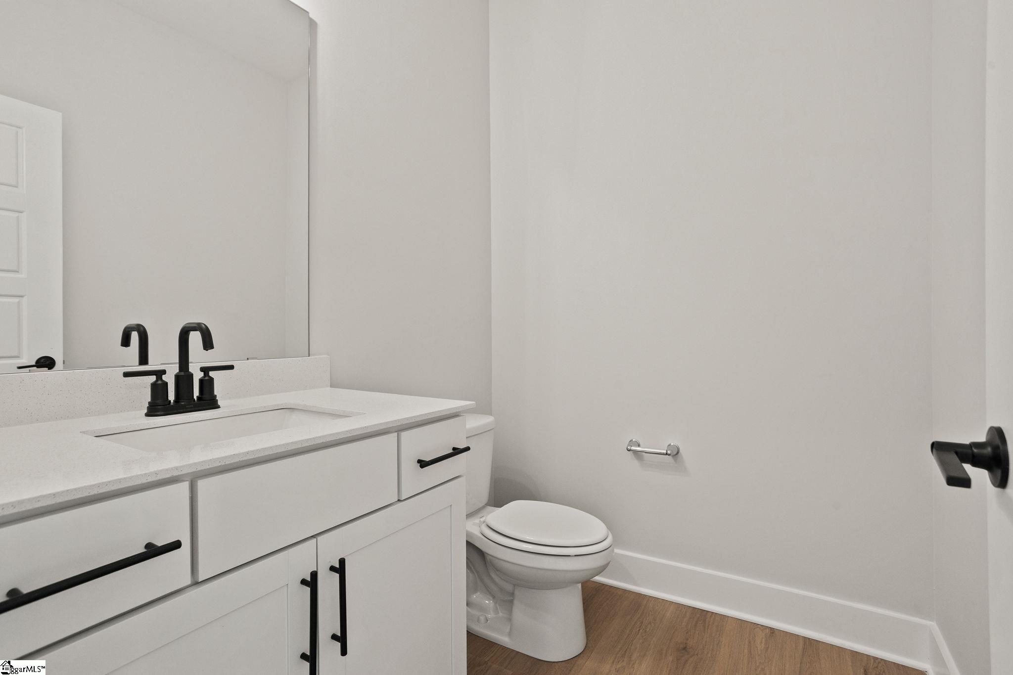 319 Goodison Way Property Photo 7