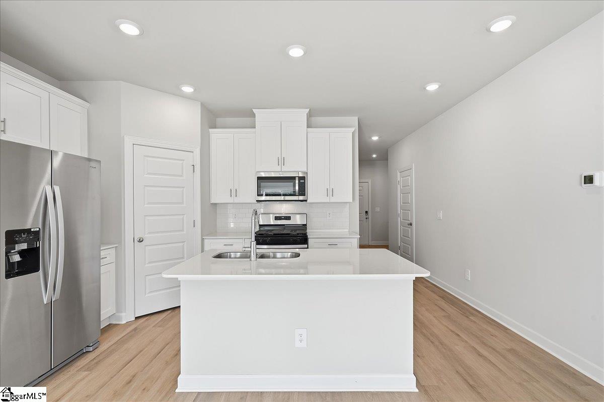 428 Blissful Court Property Photo 8