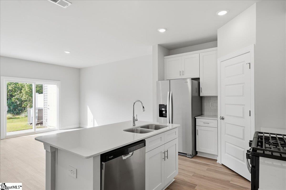 428 Blissful Court Property Photo 10