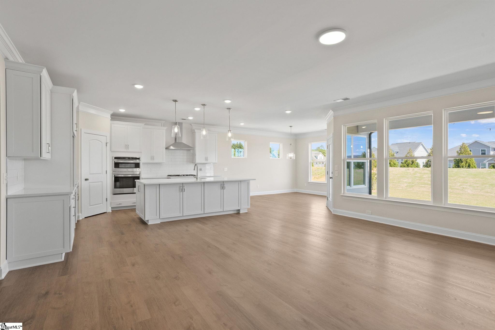 315 Goodison Way Property Photo 10