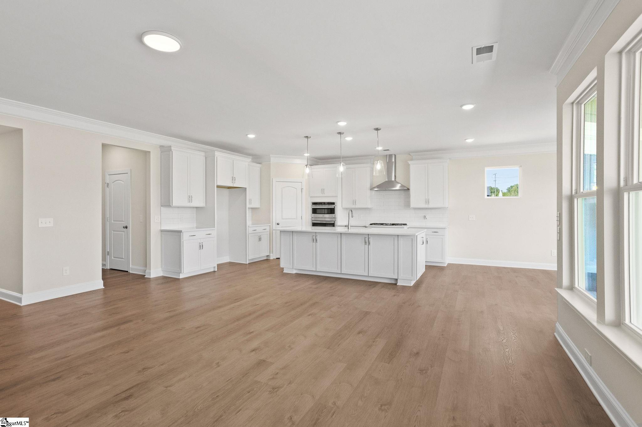 315 Goodison Way Property Photo 11