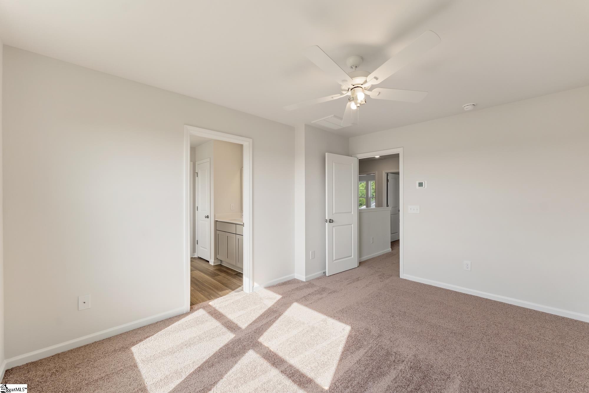 2320 Mill Loop Property Photo 13