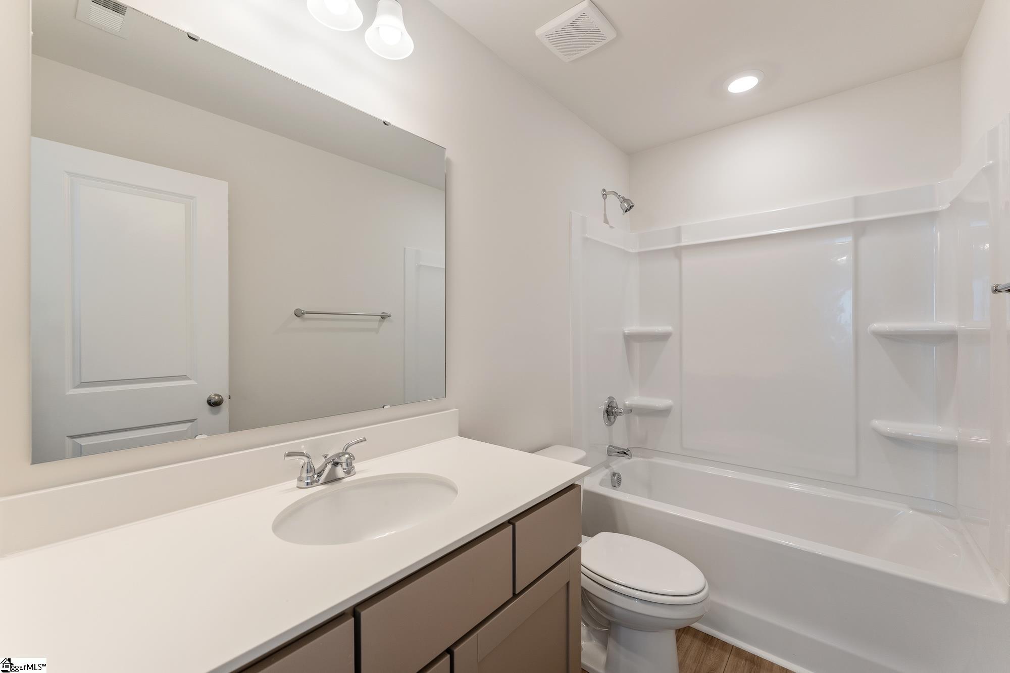 2320 Mill Loop Property Photo 21