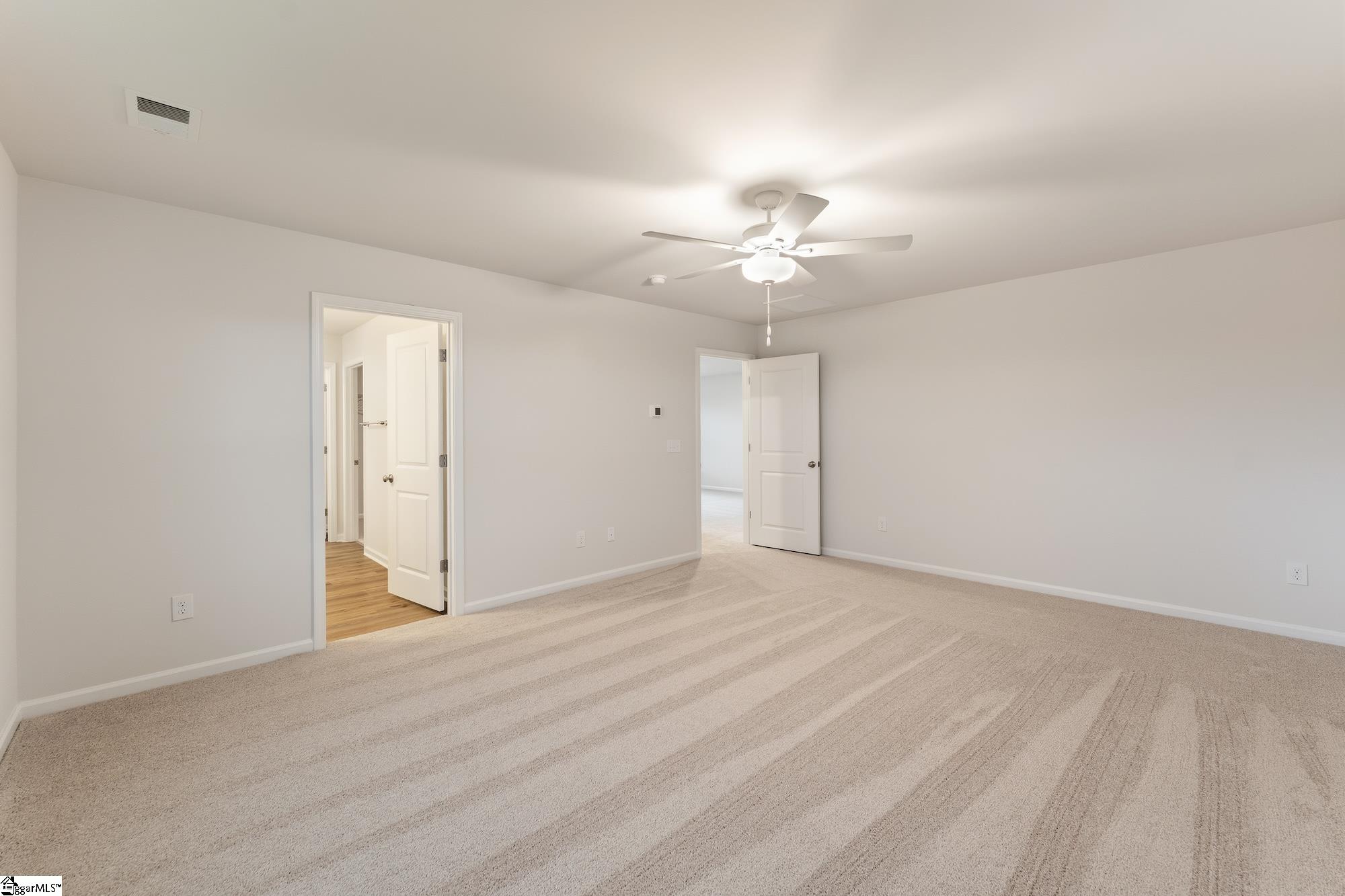 2300 Mill Loop Property Photo 12