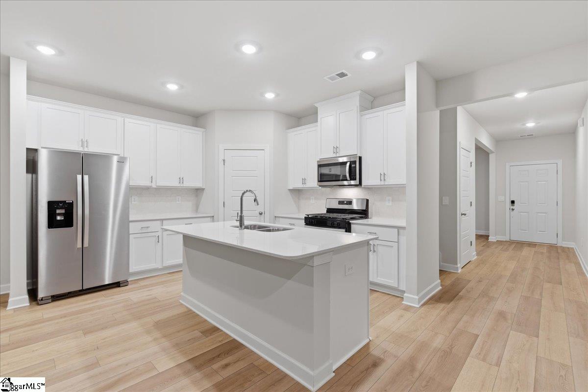 104 Blooming Meadow Road Property Photo 7