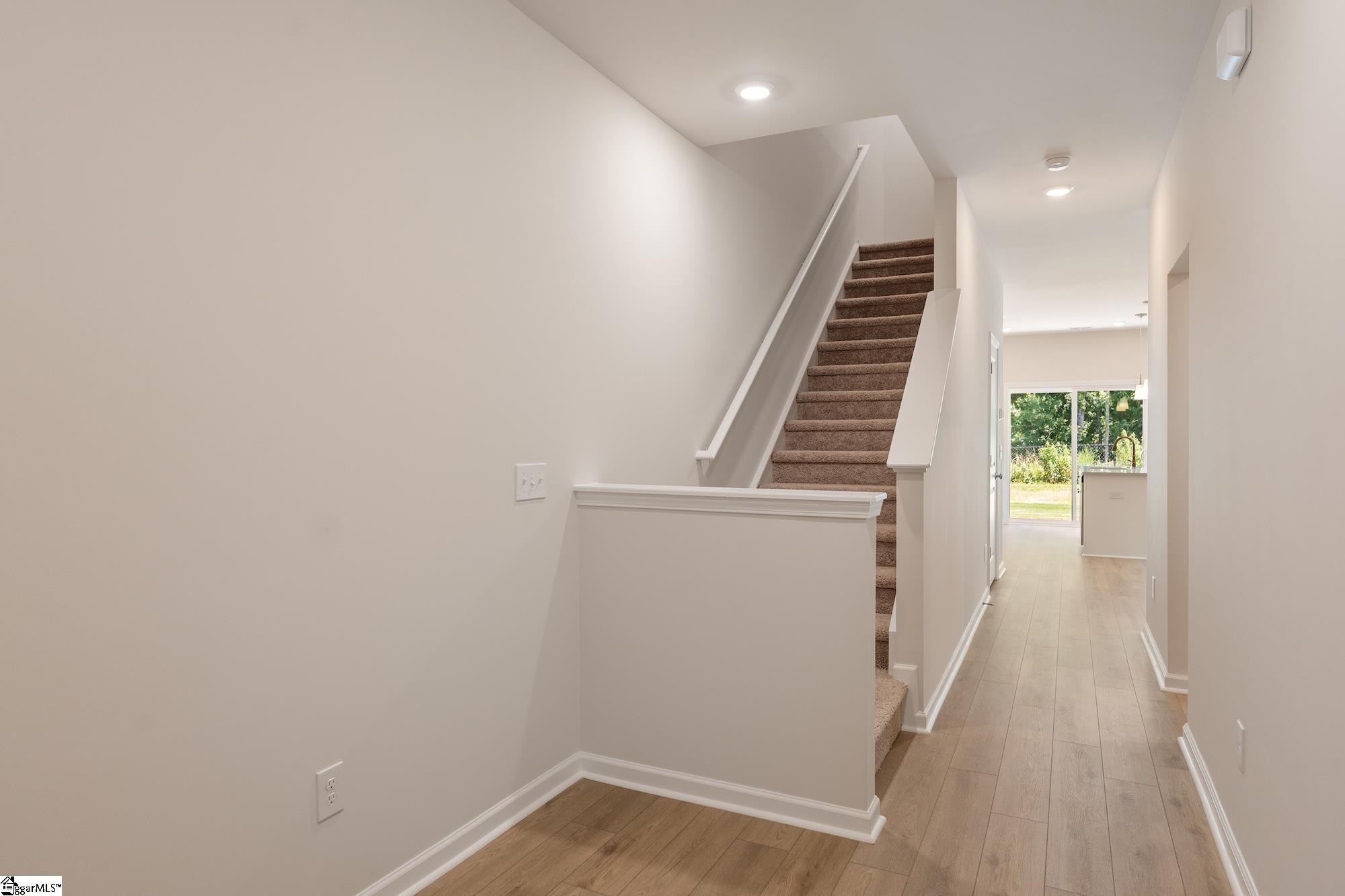 44 Nonnington Way Property Photo 2