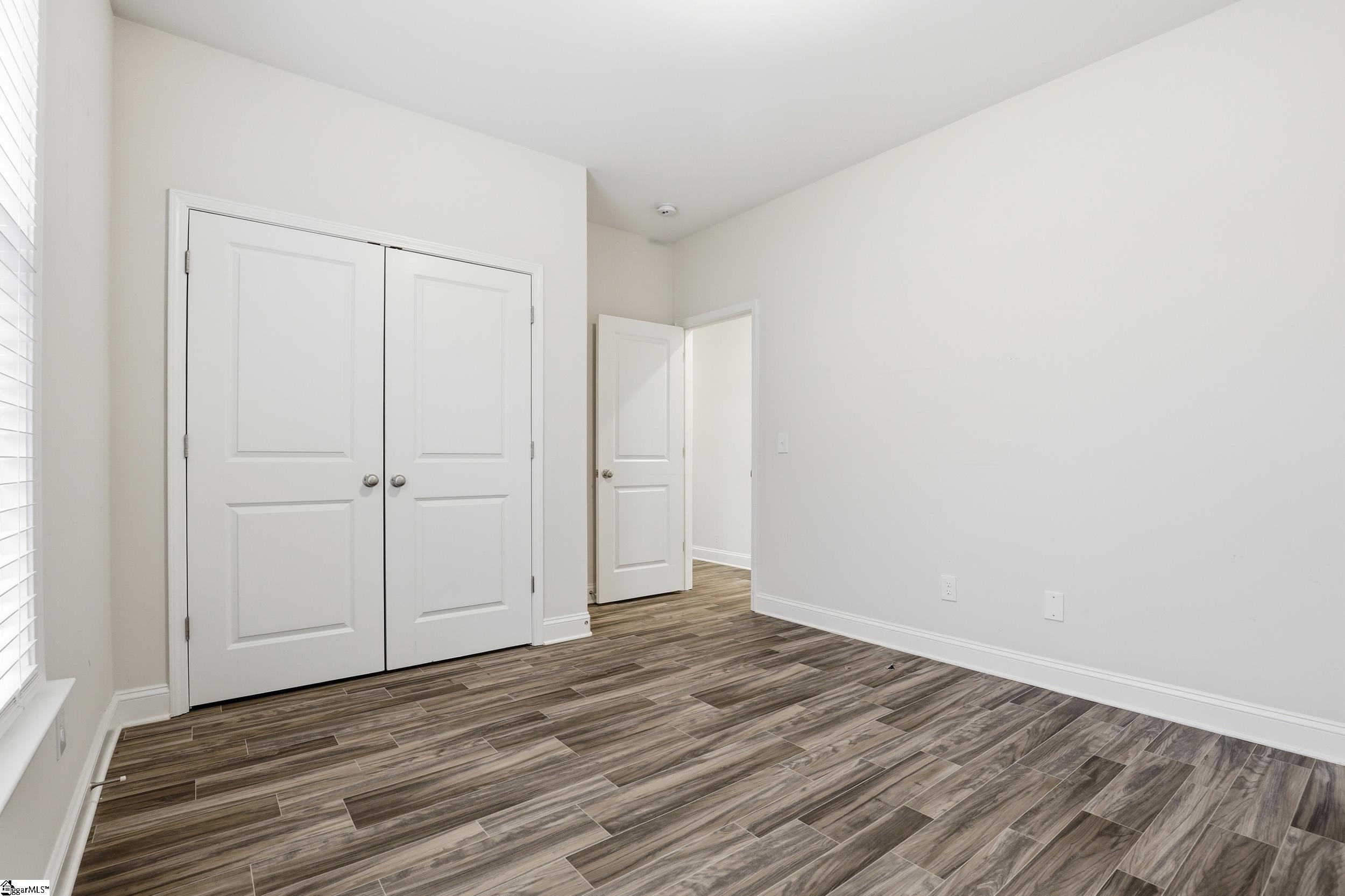 131 Estateside Drive Property Photo 16
