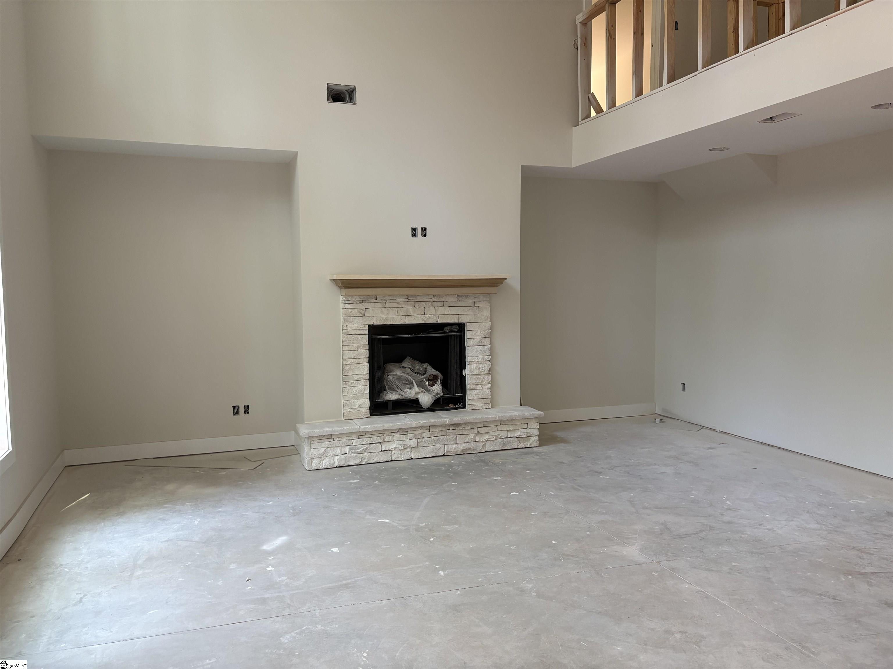 423 Martin Drive Property Photo 2