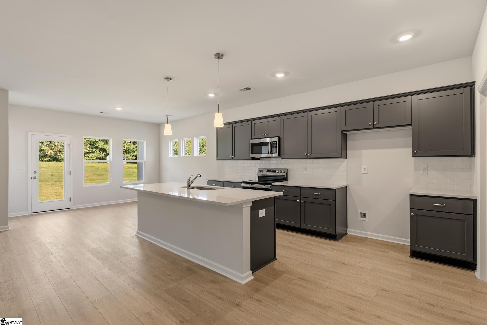 5017 Burke Meadows Run Property Photo 6