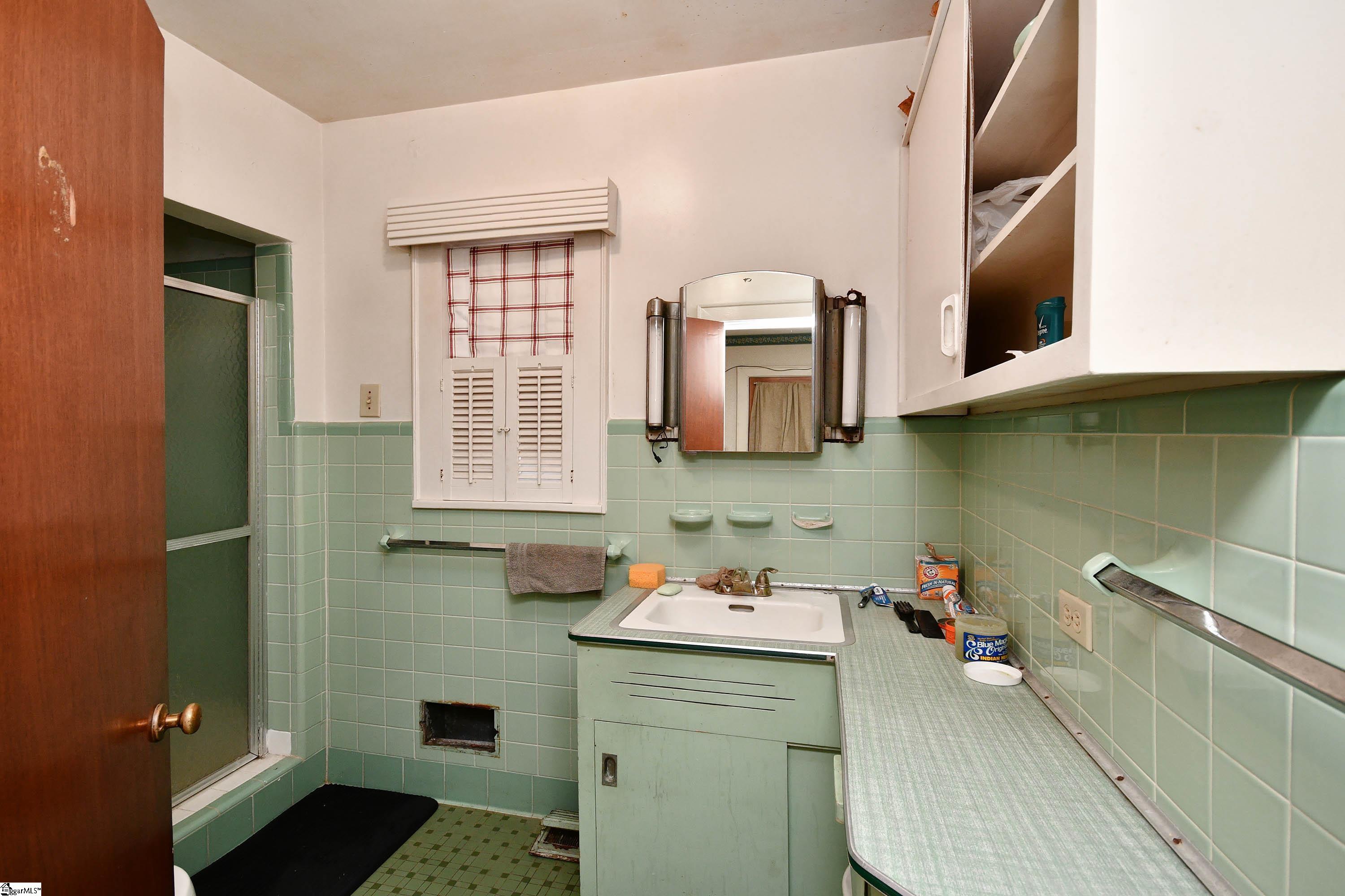 6 Beatrice Street Property Photo 20