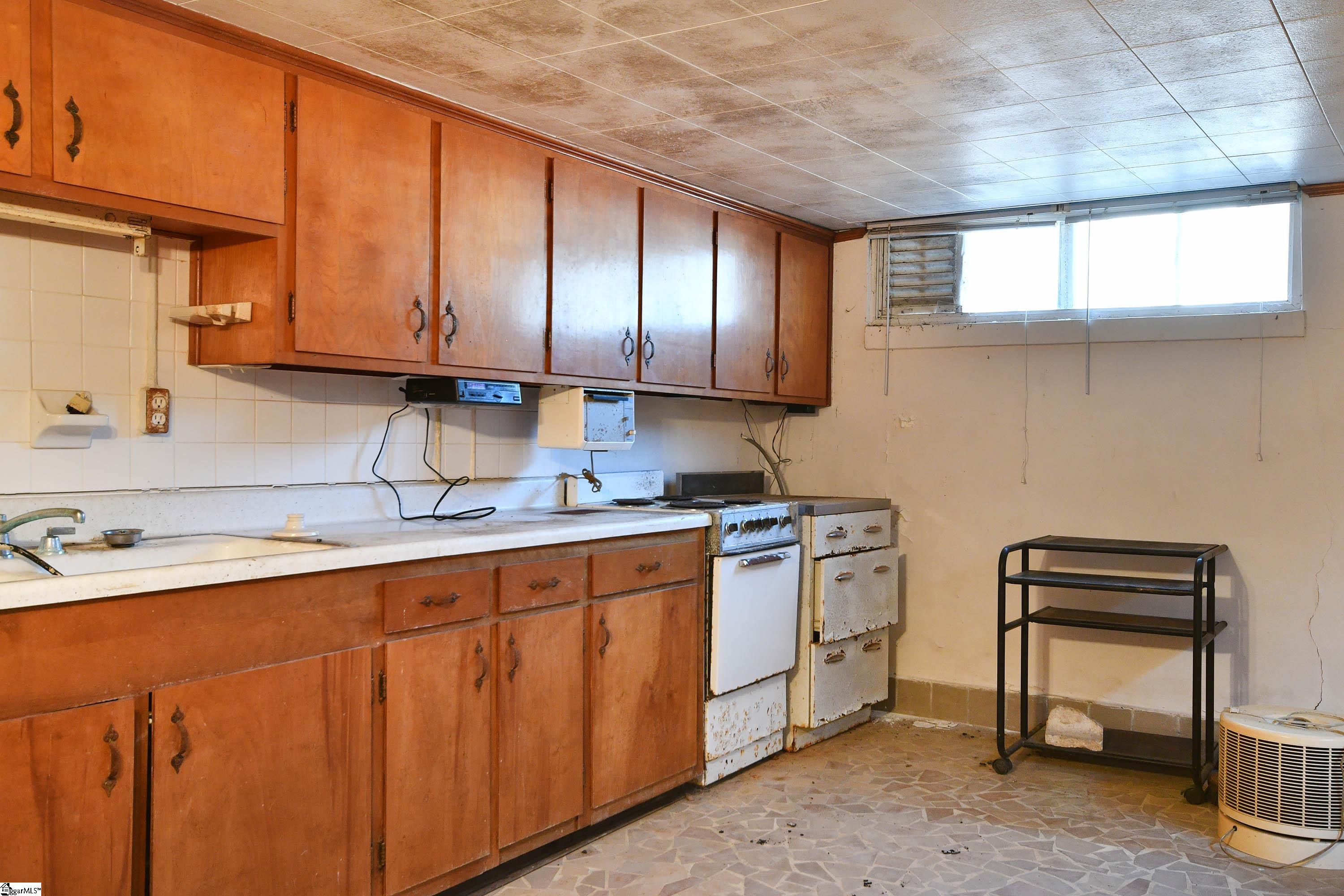 6 Beatrice Street Property Photo 29