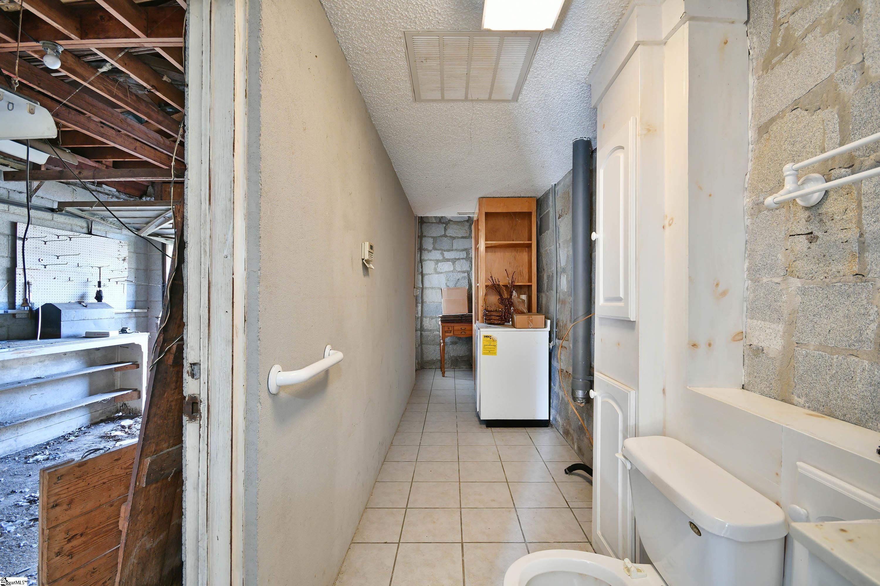 6 Beatrice Street Property Photo 47
