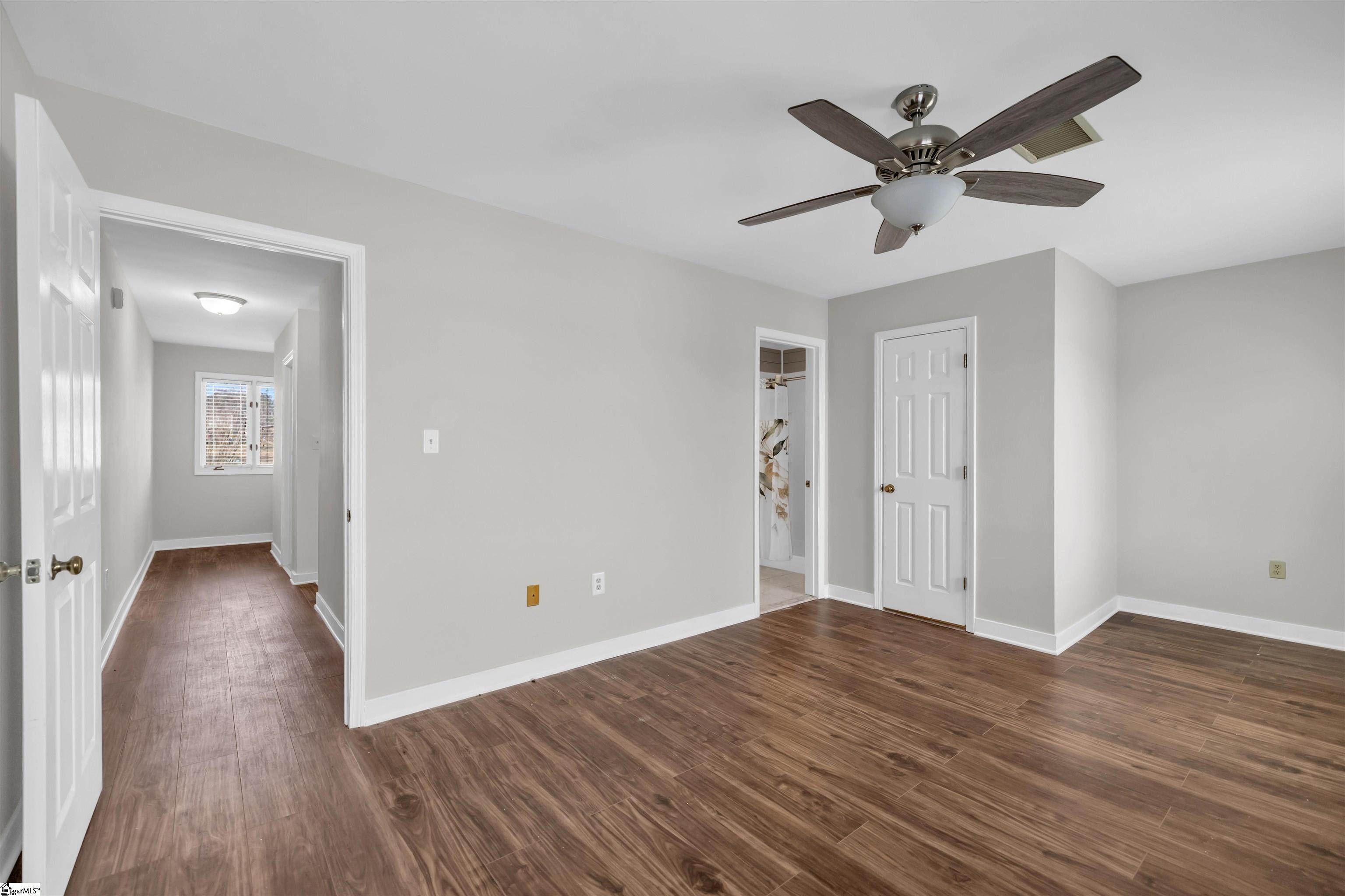 112 Lake Ridge Drive Property Photo 19