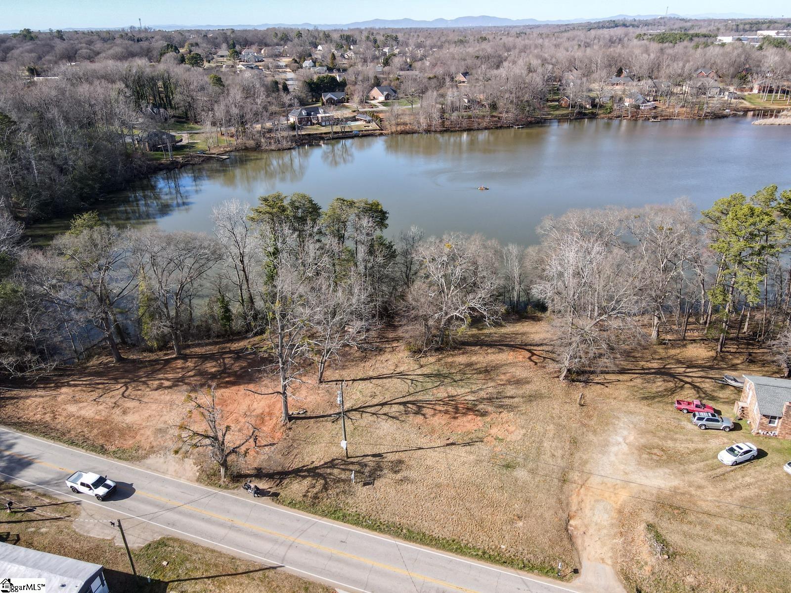 436 Berry Shoals Road Property Photo 4