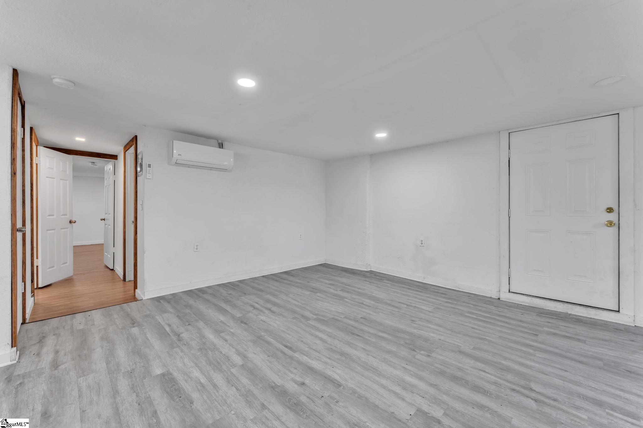 21 U Street Property Photo 10
