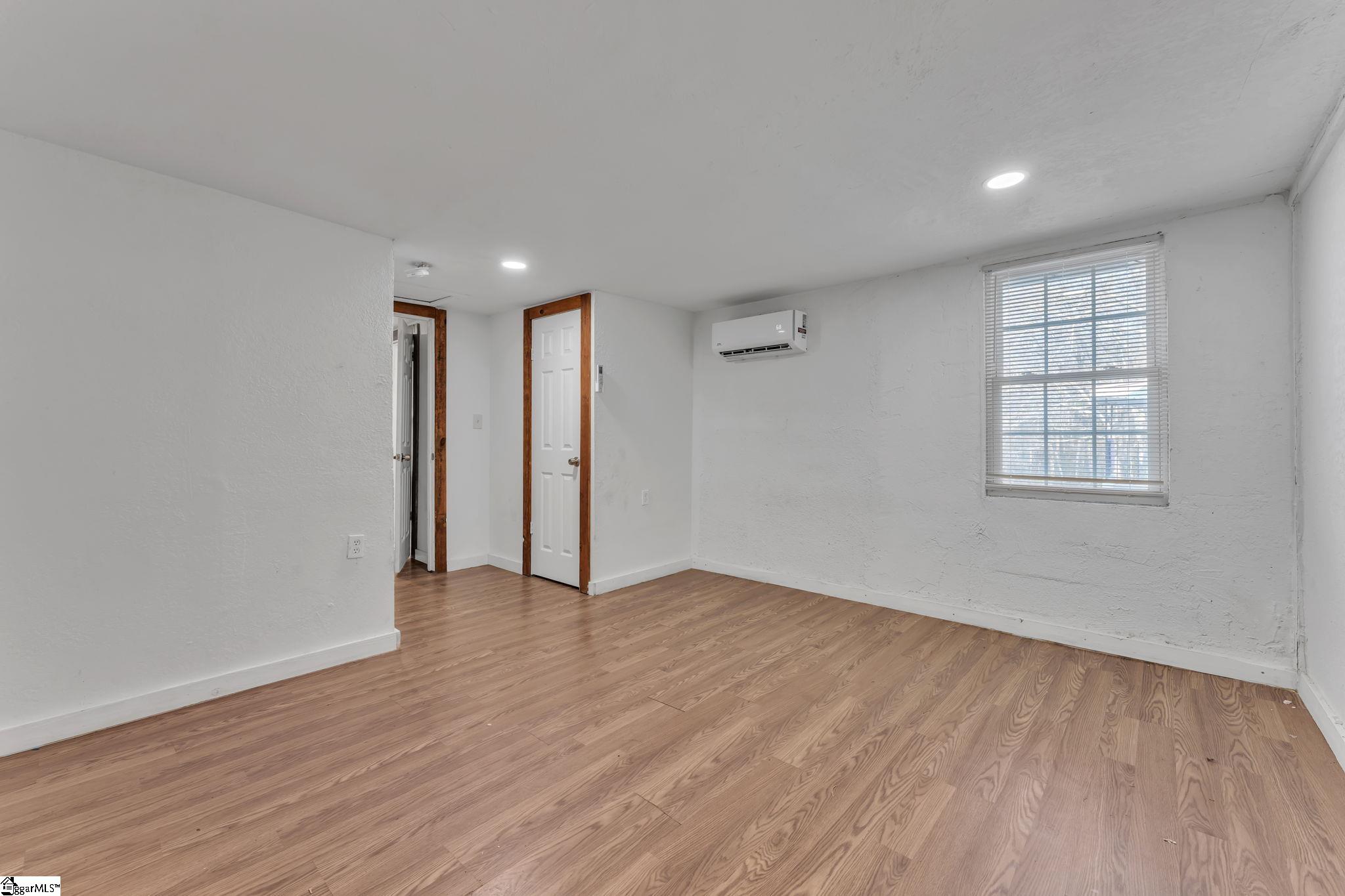 21 U Street Property Photo 13