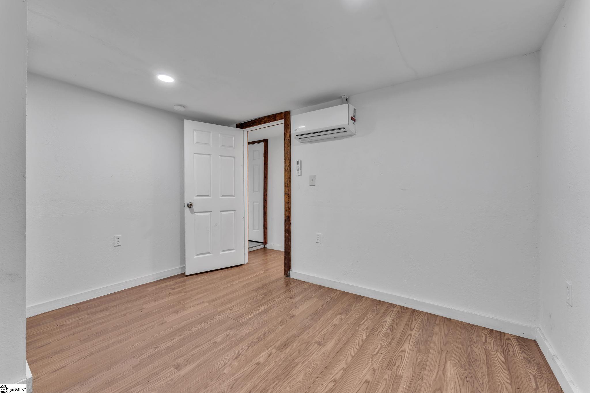 21 U Street Property Photo 15