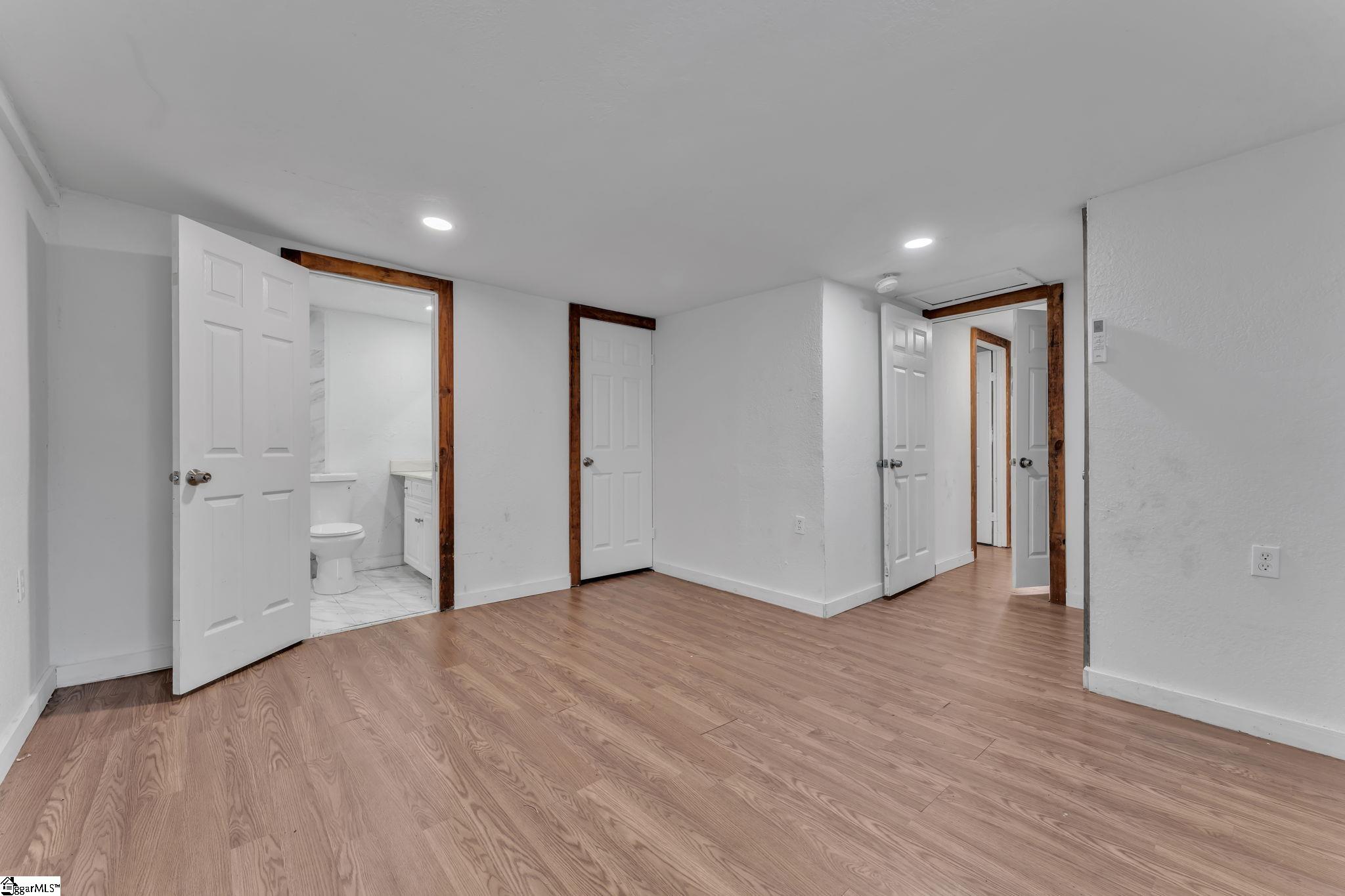 21 U Street Property Photo 20